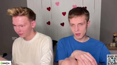 Snapshot of sky_hunter chatting on February 2026 06:04:02 PM sky_hunter online show from February 2026 06:04:02 PM