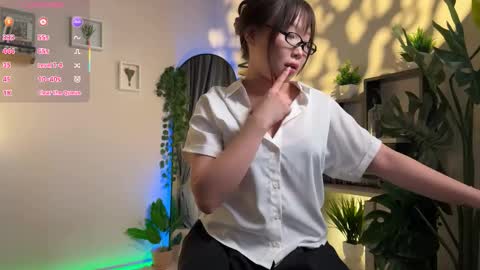 Snapshot of sky_morris chatting on November 2025 02:00:01 PM Sky online show from November 2025 02:00:01 PM