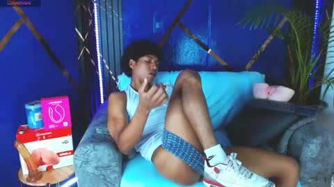 sky_walkerss online show from May 2026 05:34:02 PM