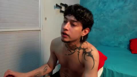 Snapshot of sky_wild chatting on February 2026 07:10:01 PM sky_wild online show from February 2026 07:10:01 PM