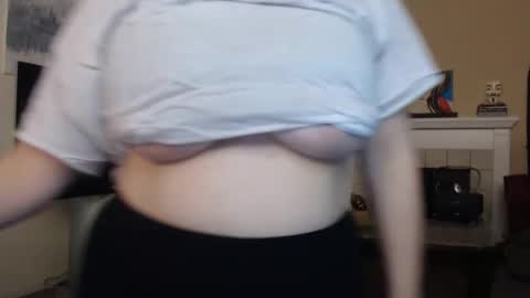 SKYLE   online show from January 2025 10:07:02 PM