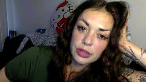 skylarsvault online show from March 2026 01:30:01 AM