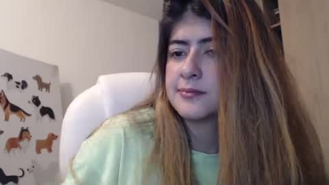 Snapshot of skyler1195 chatting on January 2025 03:40:02 AM Skyler online show from January 2025 03:40:02 AM