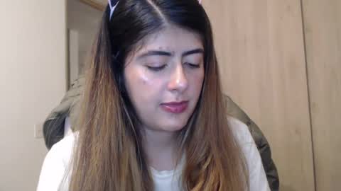 Snapshot of skyler1195 chatting on January 2025 03:58:01 AM Skyler online show from January 2025 03:58:01 AM