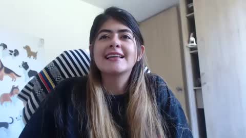 Snapshot of skyler1195 chatting on January 2025 08:53:02 PM Skyler online show from January 2025 08:53:02 PM