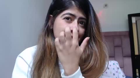 Snapshot of skyler1195 chatting on March 2025 05:28:01 PM Skyler online show from March 2025 05:28:01 PM