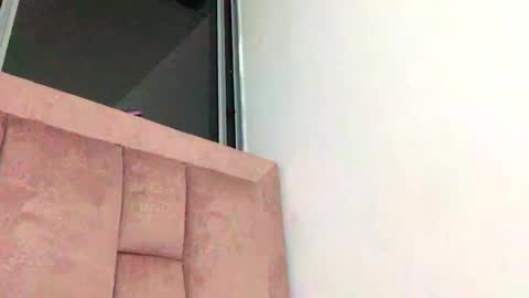 Snapshot of skyler1195 chatting on September 2025 01:49:02 AM Skyler online show from September 2025 01:49:02 AM