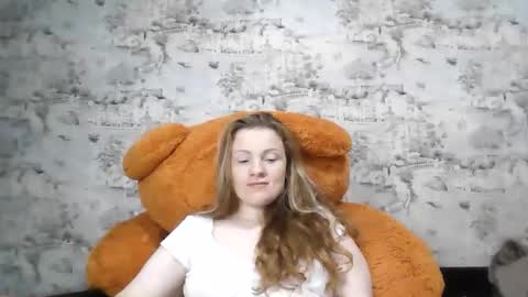 Skyler online show from November 2025 06:40:02 PM