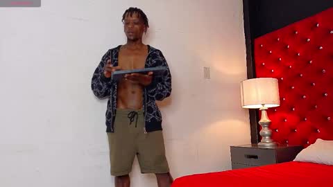 SKYLERBIGXXX online show from September 2025 04:13:02 AM