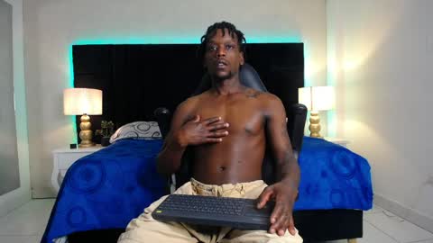 SKYLERBIGXXX online show from April 2026 04:19:01 AM