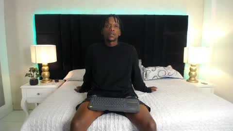 SKYLERBIGXXX online show from May 2026 04:32:01 AM