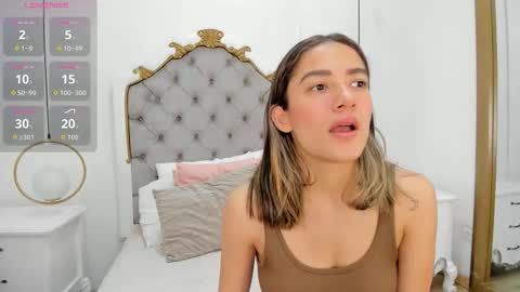 Snapshot of skylerwhite02 chatting on March 2026 03:58:02 AM Skyler online show from March 2026 03:58:02 AM