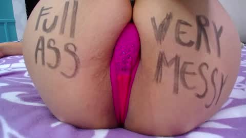 Snapshot of skynny_horney chatting on December 2024 04:23:02 AM Skynny online show from December 2024 04:23:02 AM