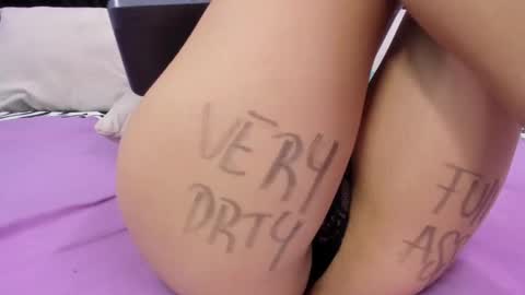 Snapshot of skynny_horney chatting on January 2025 12:46:01 AM Skynny online show from January 2025 12:46:01 AM