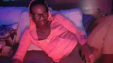 skyonetoo3 online show from March 2025 12:20:01 AM