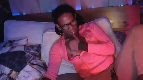 skyonetoo3 online show from March 2025 03:45:01 AM