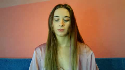 Snapshot of skyremnant chatting on December 2025 09:27:01 AM skyremnant online show from December 2025 09:27:01 AM