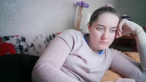 skyressie333 online show from February 2025 10:26:01 AM