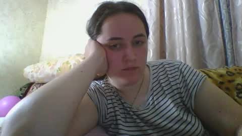 Snapshot of skyressie333 chatting on April 2026 07:08:02 PM skyressie333 online show from April 2026 07:08:02 PM