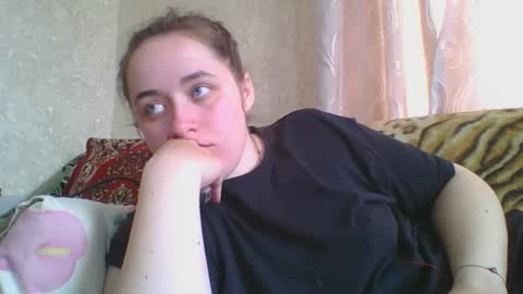Snapshot of skyressie333 chatting on April 2026 09:46:02 AM skyressie333 online show from April 2026 09:46:02 AM