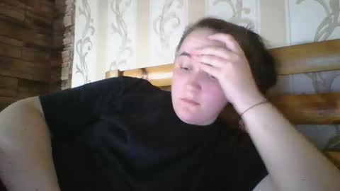 Snapshot of skyressie333 chatting on April 2026 07:12:01 PM skyressie333 online show from April 2026 07:12:01 PM