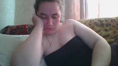 Snapshot of skyressie333 chatting on April 2026 06:50:01 AM skyressie333 online show from April 2026 06:50:01 AM