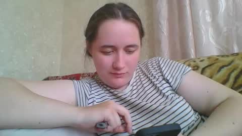 Snapshot of skyressie333 chatting on May 2026 12:54:01 PM skyressie333 online show from May 2026 12:54:01 PM