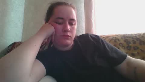 Snapshot of skyressie333 chatting on May 2026 06:52:01 AM skyressie333 online show from May 2026 06:52:01 AM