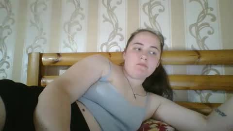 Snapshot of skyressie333 chatting on May 2026 06:57:02 PM skyressie333 online show from May 2026 06:57:02 PM
