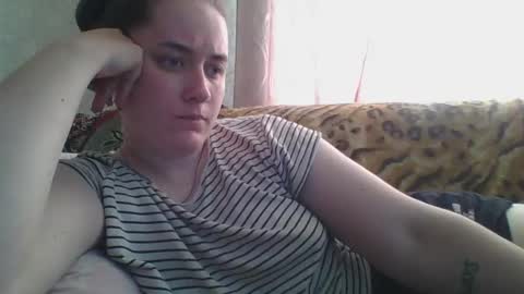 Snapshot of skyressie333 chatting on May 2026 07:04:02 AM skyressie333 online show from May 2026 07:04:02 AM