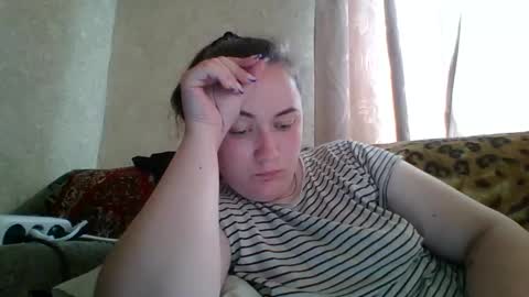 Snapshot of skyressie333 chatting on May 2026 06:54:02 AM skyressie333 online show from May 2026 06:54:02 AM