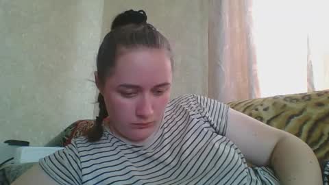 skyressie333 online show from June 2026 10:06:02 AM