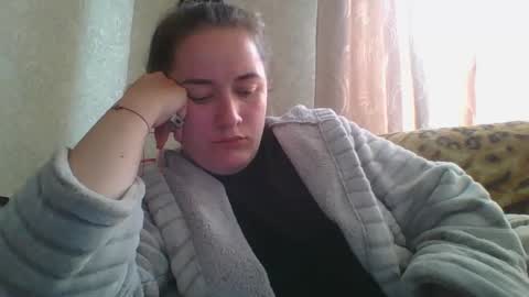skyressie333 online show from June 2026 06:41:02 AM