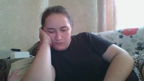 skyressie333 online show from June 2026 12:38:02 PM