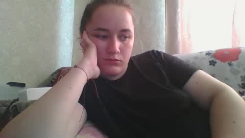 skyressie333 online show from June 2026 06:36:02 AM