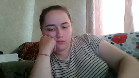skyressie333 online show from June 2026 07:29:02 AM