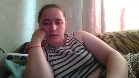 skyressie333 online show from June 2026 06:38:02 AM
