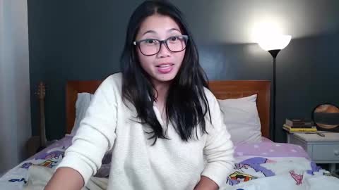 Snapshot of skytime96 chatting on December 2024 08:00:02 AM Sky online show from December 2024 08:00:02 AM