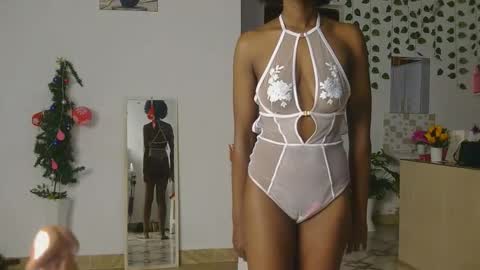 Bella online show from March 2026 02:04:02 AM