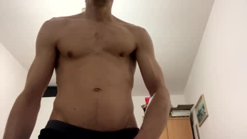 slabyhrac online show from February 2025 08:00:01 PM