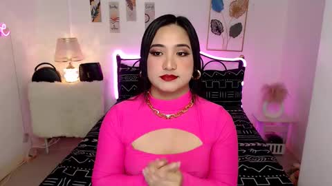 Queen Cyrine online show from February 2026 12:03:01 PM