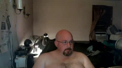 Snapshot of slavejim518 chatting on September 2025 05:41:02 AM slavejim online show from September 2025 05:41:02 AM