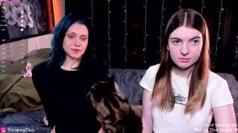 Hi We are Iva and Angela Nice to meet u 3 online show from November 2025 01:01:02 PM