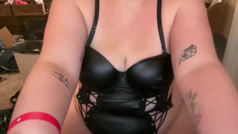 Snapshot of sleepyangel222 chatting on October 2025 07:09:01 AM sleepyangel222 online show from October 2025 07:09:01 AM