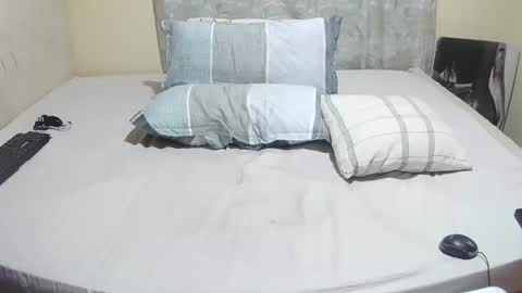 slender_sweetbabe online show from May 2026 11:37:01 AM