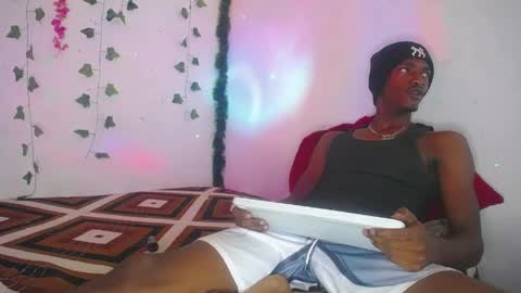 sleyandluna1 online show from May 2026 01:51:02 PM