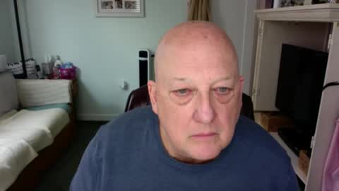 slick50000 online show from February 2026 07:42:02 PM