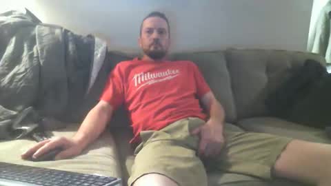masc slim dude for bears online show from November 2025 12:10:01 AM