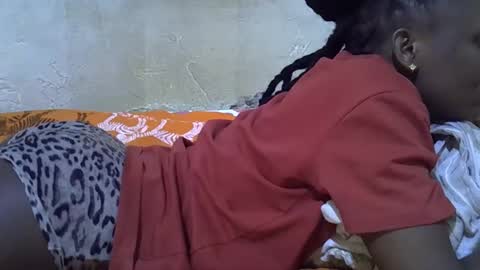 slim_girl3 online show from October 2025 07:00:01 PM