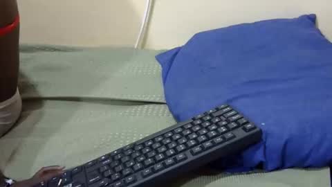 Snapshot of slim_kiteey chatting on October 2025 05:12:02 PM slim_kiteey online show from October 2025 05:12:02 PM